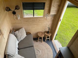 Prachtig Tiny House De Hutte - 1