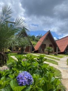 Chalés Flor do Caparaó em Patrimonio da Penha - 0