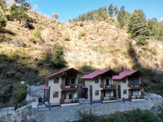 RiverReverie Cafe & Cottages - 4