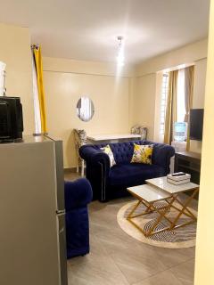 Lakeside Luxe Stays - 7