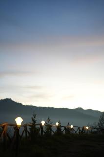 Cloudy Nandy Hills Poombarai - 3