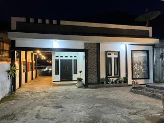 Villa Pinu Family Guci - 1