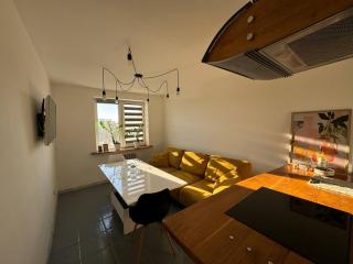 Panoramic Cathedral & Parliament View-Free Parking - 8