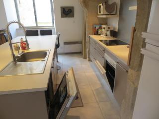 Gite de charme La Forge Bournazel 12 - 3 CH - 2 SdB - jusqu a 6-8 pers -linge de maison et ménage en options - 8