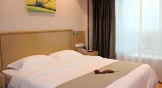 GreenTree Inn Zhumadian Xincai County Yueliang Bay Hotel. - 2