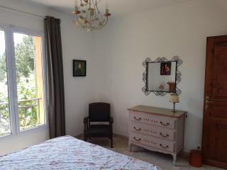 Holiday House Teulon - Éguilles - 8