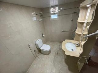 Coral Bay 2 Bedroom Flat - 7