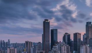 Cloud 51 High-Rise Hotel with Panoramic River Views - 0