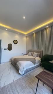 استوديو ببلكونة ووصول ذاتي - 8