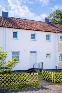 Premium House- Box spring beds- Smart TV- Garden - 3