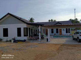 Makok Seaview roomstay - 4