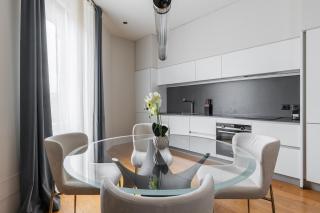 Luxury Calzolerie - 1