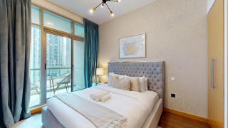 Iris Blue - Neat One Bedroom - 1