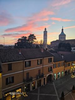 Magenta Galleria Apartment - 1