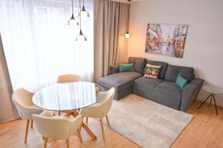 2 Luxurious one bedroom apartments 5 minute walk from the Gondola station - 1