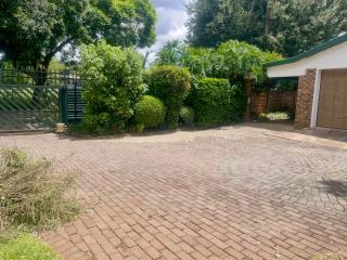 The Willow Studio - 6