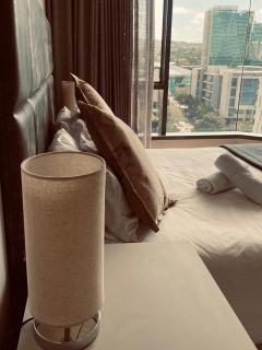 Menlyn Apartment - Black Marble - 0