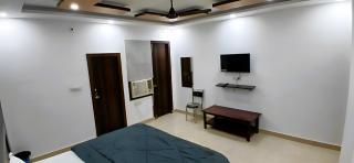 Hotel Shivaay Inn - 8