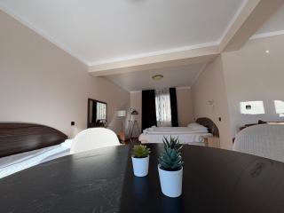 Apartments Black Horse - 2