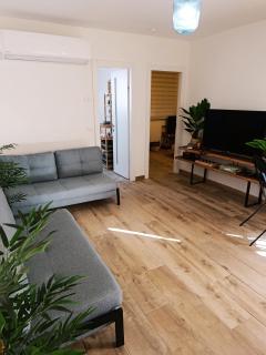 אלת המדברGoddess of the desert - 1