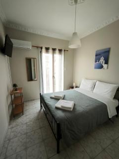 Dounavis Homes - The Ano Syros view - 9