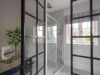 5 Bed in Devizes oc-s34742 - 1