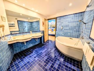 Hotel Express Aosta East - 8