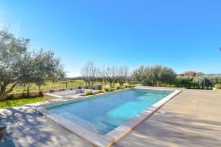 Modern Villa Noor near Poreč by Istrabook - 3