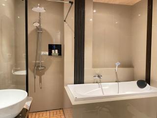 Avery De Grand City Hotel Bandung - 4