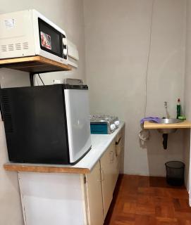 Cozy Ensuite Borrowdale - 3