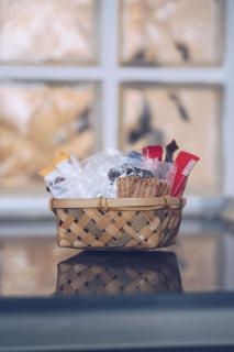 Stylish One-Bedroom Apartment in Prime Central Location - 7