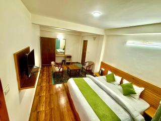 Apple House Home Stay - 2