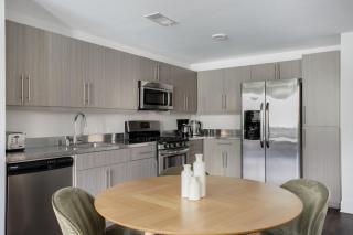 Playa Vista 1br w pool gym lounge wd nr 405 LAX-1025 - 3