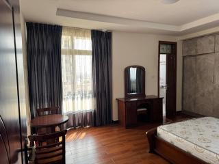 Richland Apartments - 5