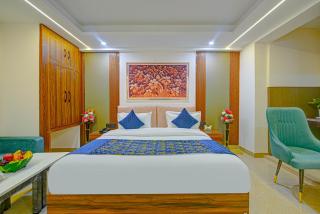 Hotel Dream World - Free Airport Drop - 9