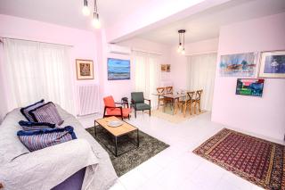 Laura' s, comfy apt in Piraeus centre! - 7