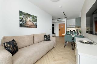 LUX Top Floor Apartment Art Lake Mielno with Pool, Air Conditioning and Parking by Noclegi Renters - 8