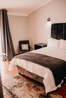 Ons Dorpshuis Guesthouse - 8