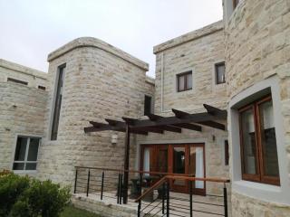 Castle On The Heads - 9