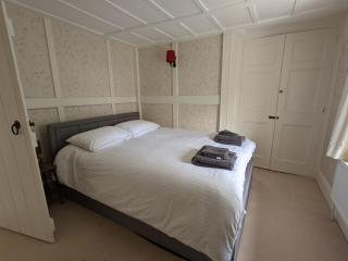 Old Post Office Cottage - 3