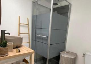 Le Dognin - centre ville - ferry - eurotunnel - 6