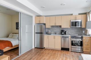 Blueground Capitol Hill view nr Volunteer Park SEA-854 - 5