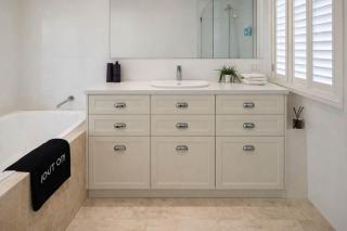 Private Countryside Retreat Near Melbourne Pool Huge Grounds - 5