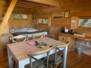 Les Cabanes Dans Les Bois Logis Hôtel - 3