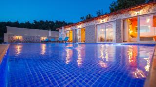Secluded Villa Private Pool Jakuzzi in Uzumlu Village - 1