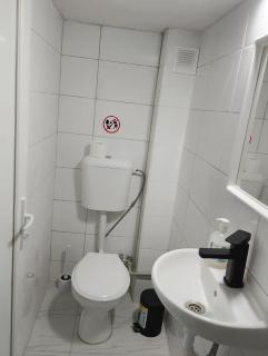 GuestHouse2 Karma369 - 8