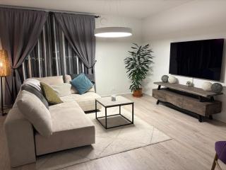 Cozy ocean front apartment - 0