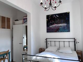 Appartement contemporain au centre ville pour 8 pers avec balcon - FR-1-812-35 - 9