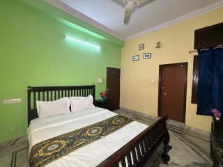 Hotel Jasmeet Palace - 8