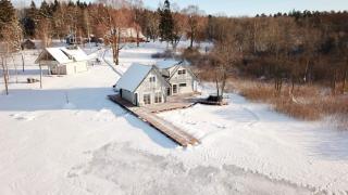 Namelis ant vandens "Giliaus namelis" - 9